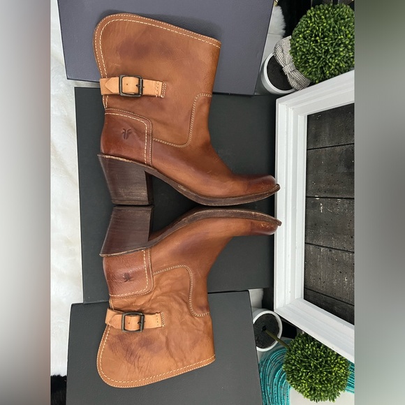 FRYE 77841 4003 D07 Leather Short Brown Carmel Cowboy Boots W 8.5 - Picture 3 of 11